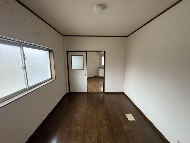 洗面設備　室内洗濯機置場