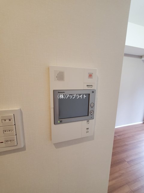 セキュリティ　モニター付インターホン