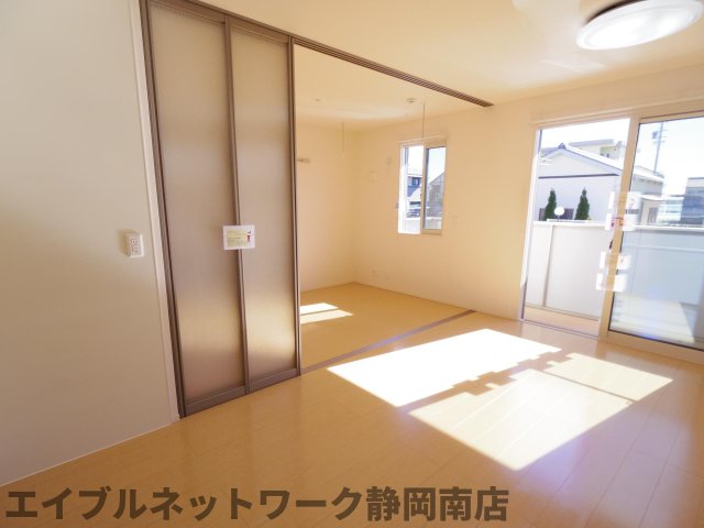 その他設備　居間です