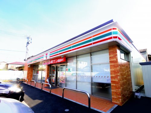 コンビニ　セブンイレブン 焼津三ケ名店（コンビニ）まで429m