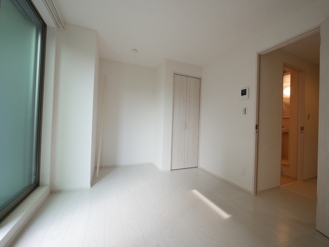 その他部屋・スペース　★明るい洋室で住み心地が良さそうですね★
