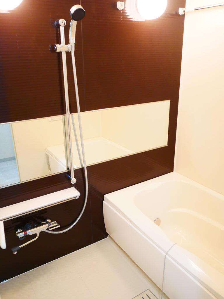 バス・シャワールーム