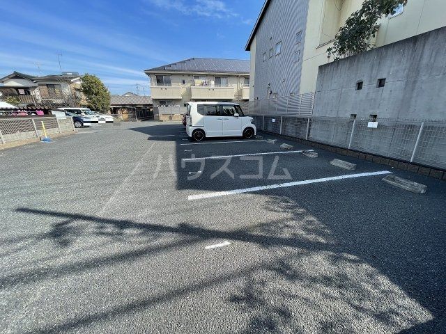 【Ｆｒｉｅｎｄｌｙの駐車場】
