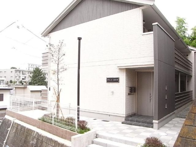 神奈川県横浜市青葉区藤が丘２（アパート）の賃貸物件の外観