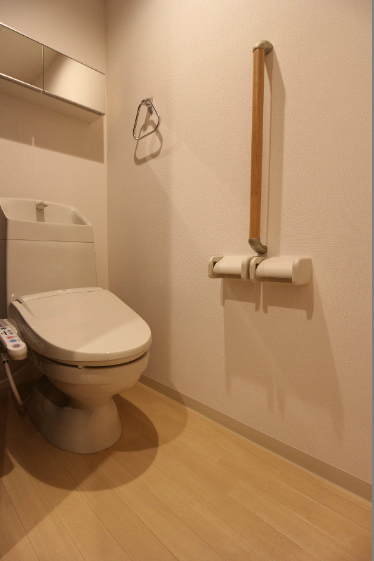トイレ　写真準備中の為、別室を参照しています。