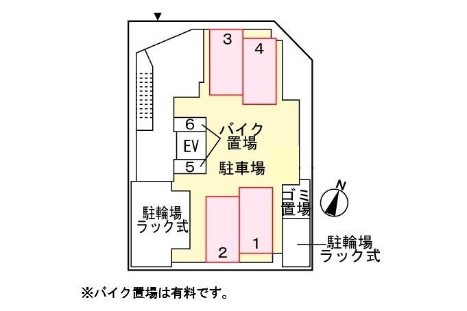 【スアヴィス三笠公園イーストの駐車場】