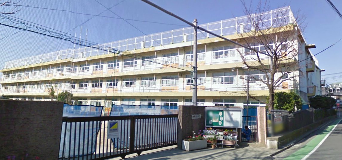 【セボセボ川口仲町の小学校】