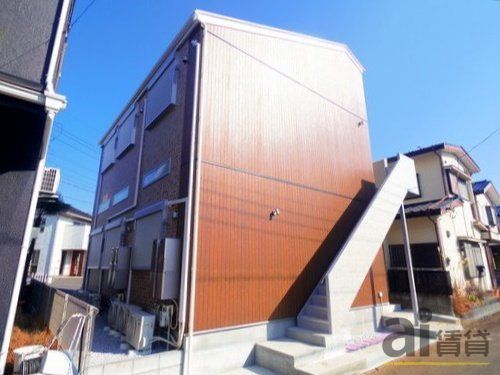 川越市大字吉田のアパートの建物外観