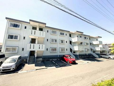 坂野マンションの建物外観