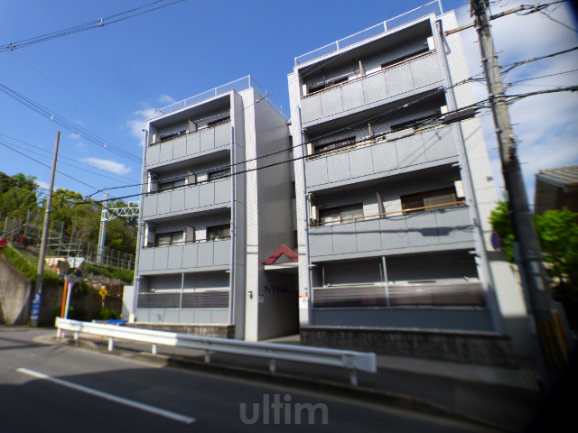 アーバンヒル桃山の建物外観