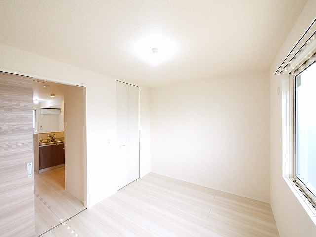 その他部屋・スペース　使い勝手のいい寝室です