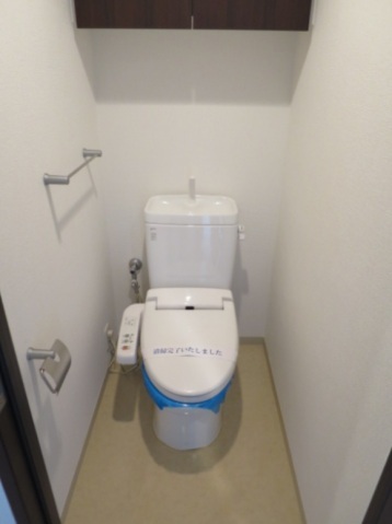 トイレ　※別部屋参考写真