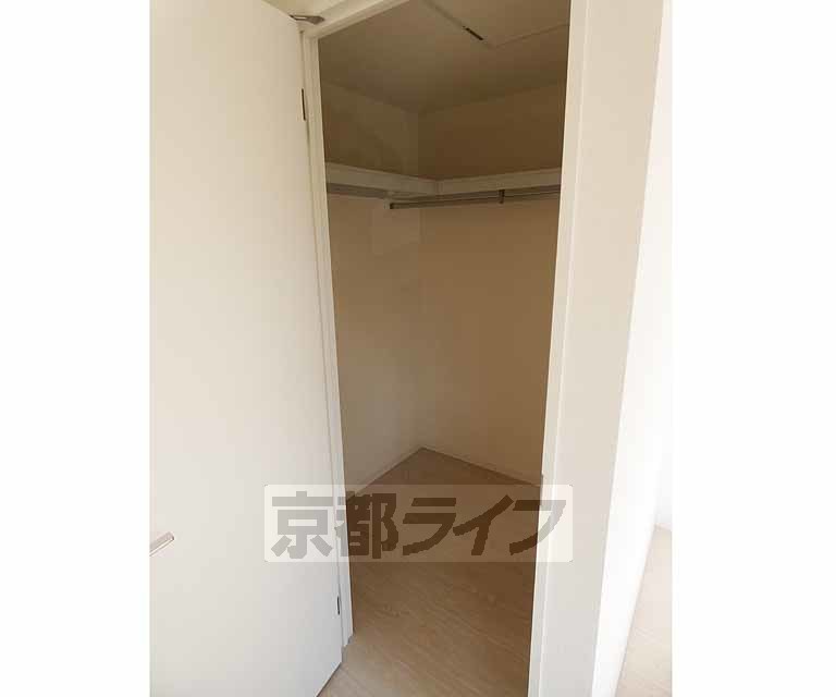 収納　ウォークインクローゼット