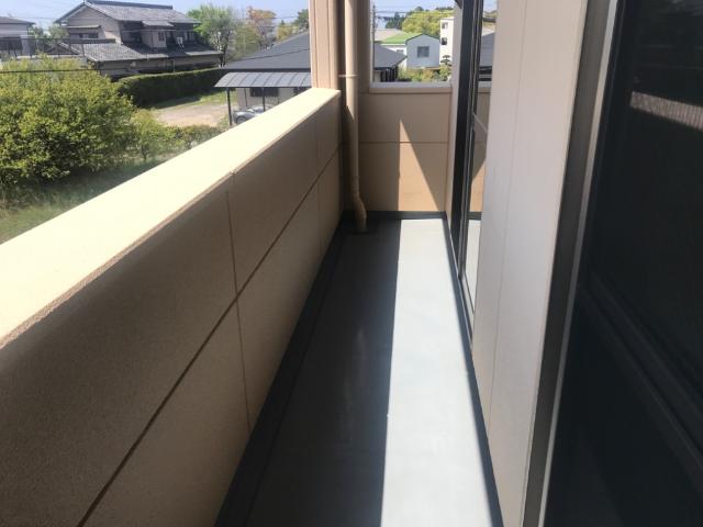 バルコニー　ベランダ
