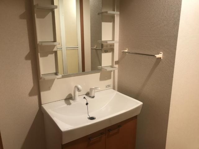 洗面設備　洗髪洗面化粧台