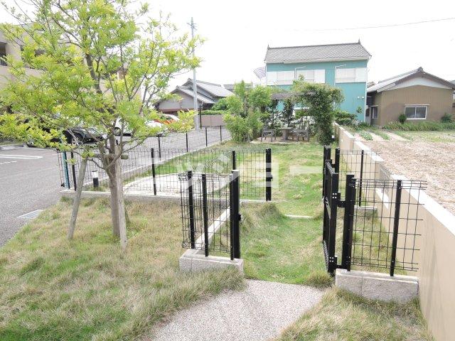 その他設備　ドッグラン