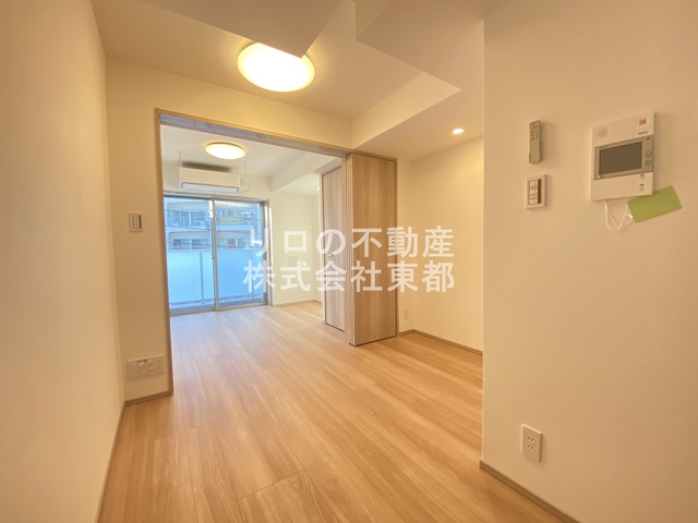 居室・リビング　明るく開放感のあるダイニングキッチンです♪