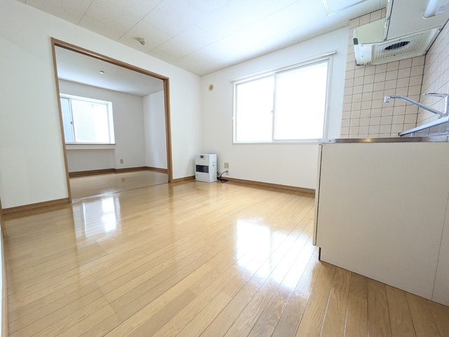 居室・リビング　★６．８帖リビングです♪★