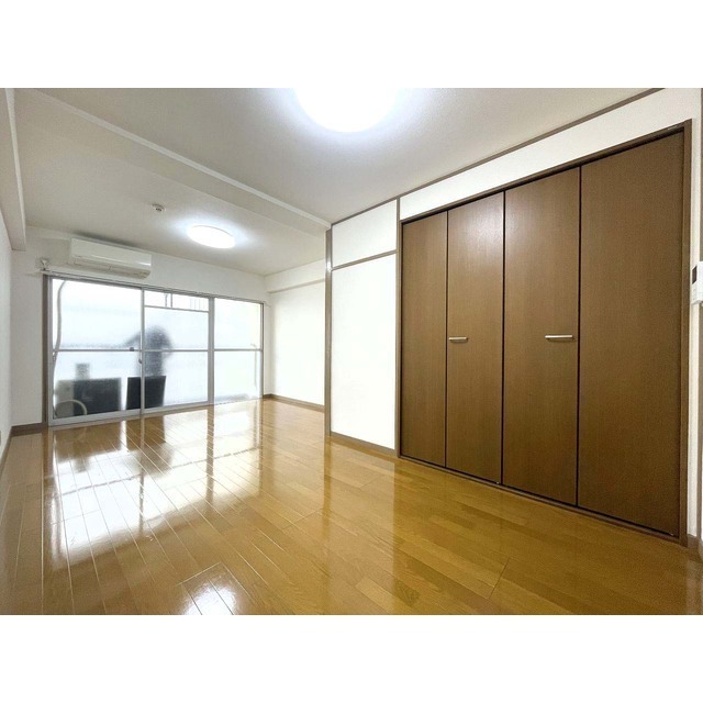 居室・リビング　※別号室イメージ