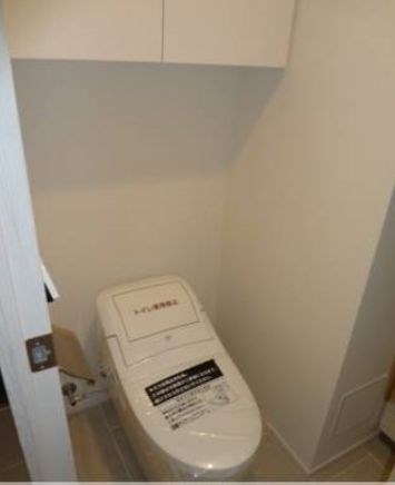 トイレ　別号室参考写真