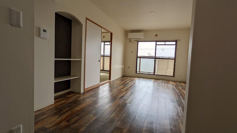 居室・リビング　※別部屋の写真です。ご参考までに