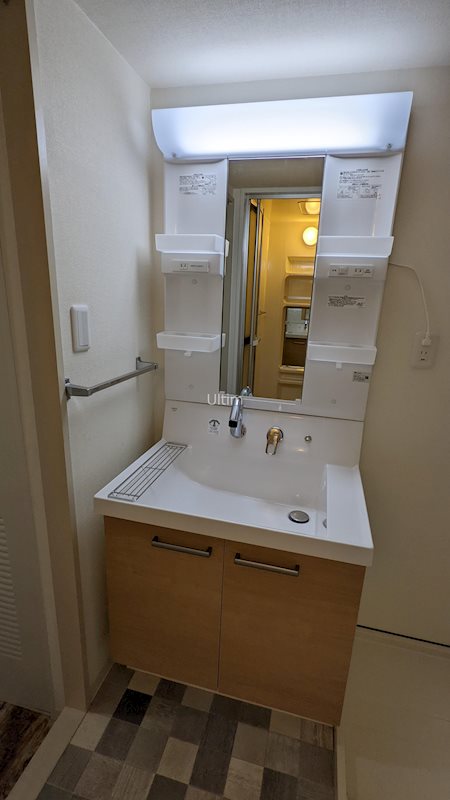 洗面設備　※別部屋の写真です。ご参考までに