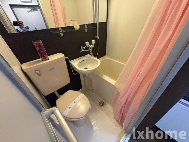 バス・シャワールーム　お風呂で日々の疲れを落としましょう