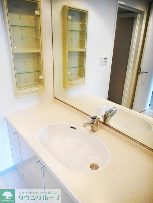洗面設備　お部屋探しは株式会社　タウンハウジング　までお気軽にお問合…