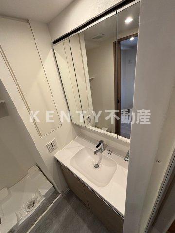 洗面設備　忙しい朝には欠かせない洗面所です