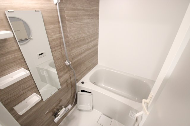 バス・シャワールーム　別室の参考写真です。※現況優先