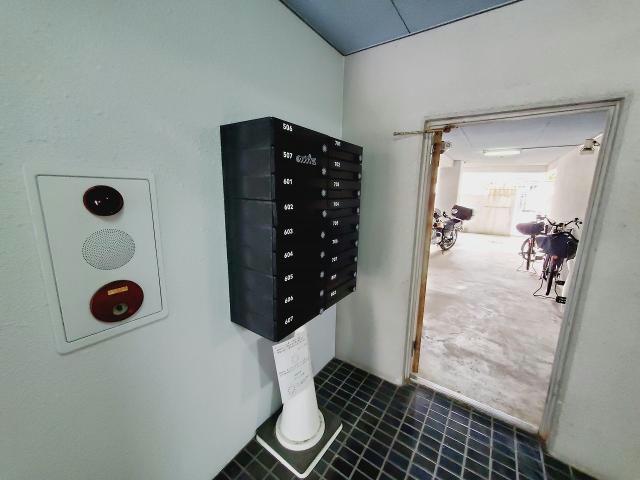 エントランス　エントランス部分