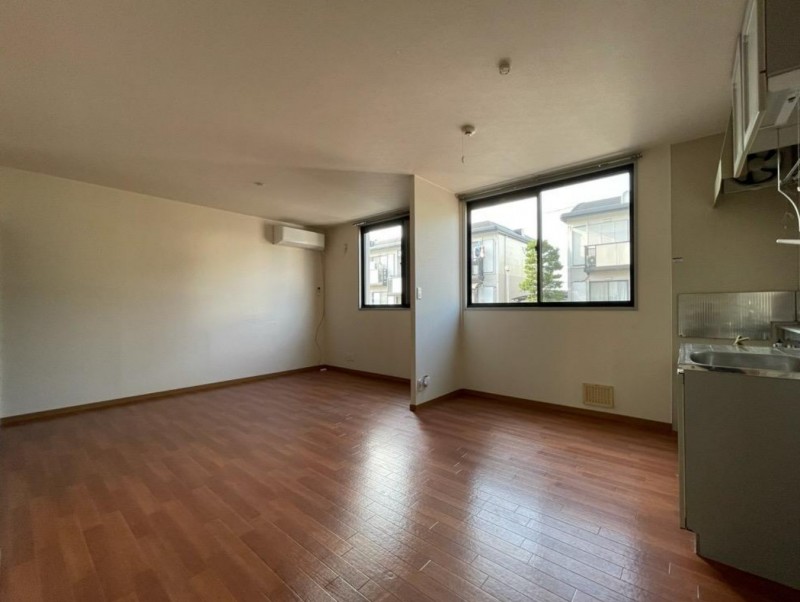 居室・リビング　写真はB棟