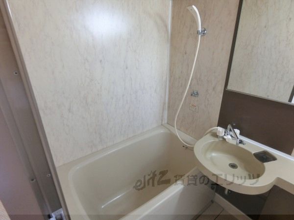 バス・シャワールーム　風呂