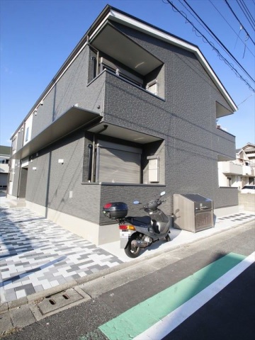 建物外観　高砂駅まで徒歩10分　閑静な住宅街　オートロック・宅配BOX