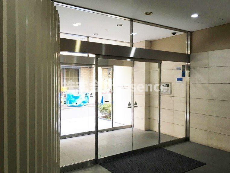 ロビー　弊社ではオンライン対応・現地対応可能です♪