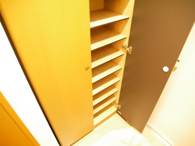 玄関　シューズボックス（開）