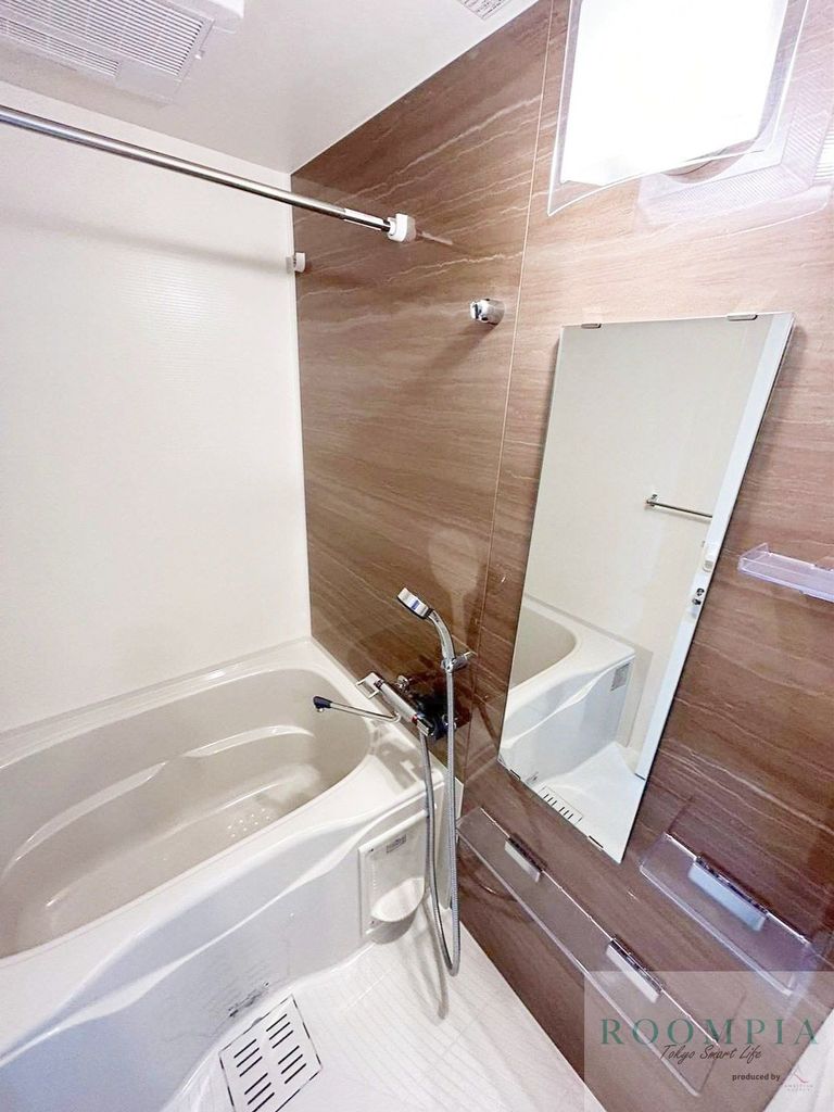 バス・シャワールーム　バス