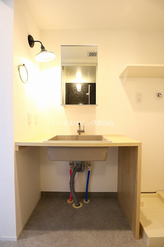 洗面設備　103号室写真
