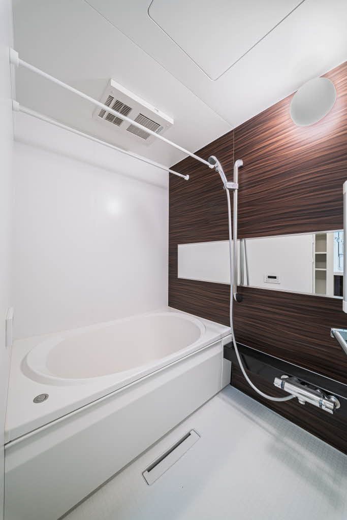 バス・シャワールーム　バス