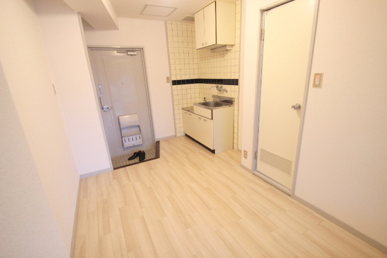 居室・リビング　別号室の写真です。