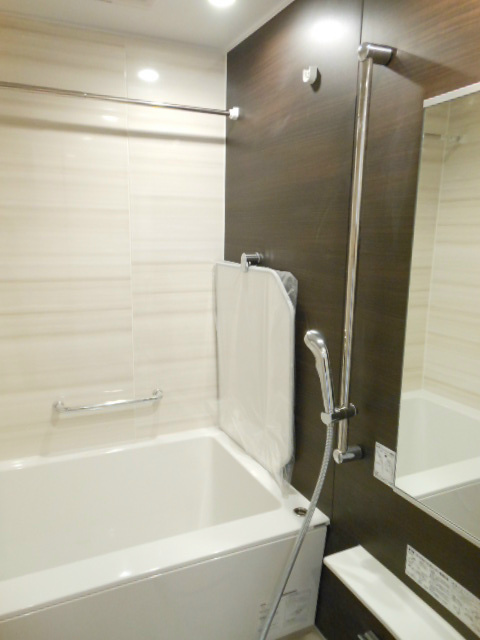 バス・シャワールーム　★《見学予約受け付け中》設備充実のハイグレード賃貸マンショ