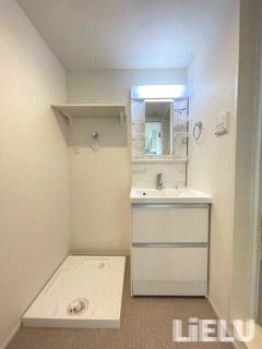 洗面設備　同シリーズのモデルルーム写真になります※現況優先