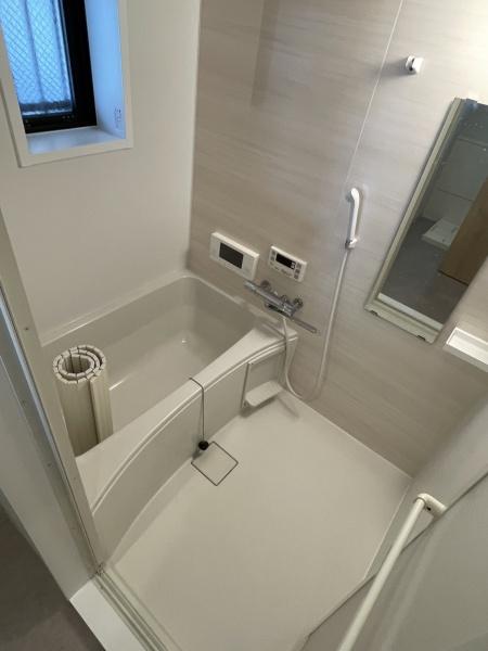 バス・シャワールーム　バスルーム