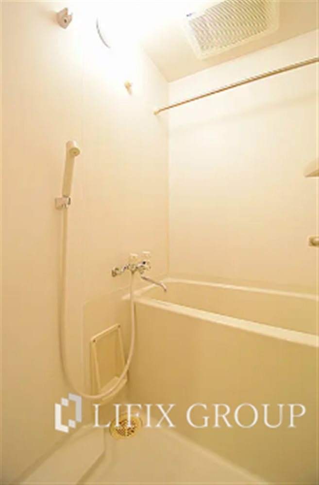 バス・シャワールーム　風呂