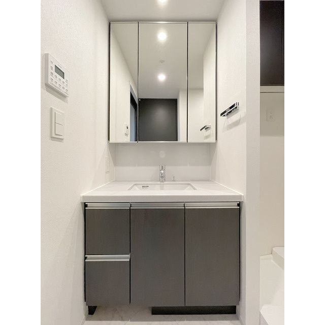 洗面設備　☆嬉しい独立洗面台☆