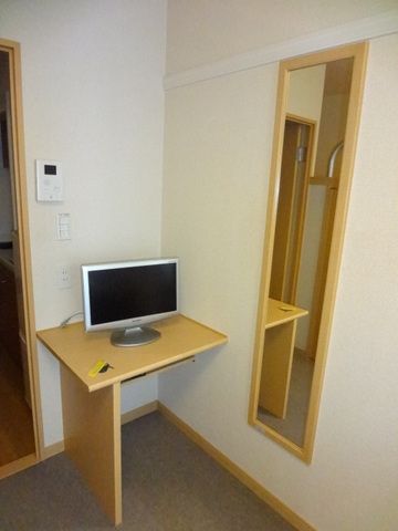 その他　家具家電付き