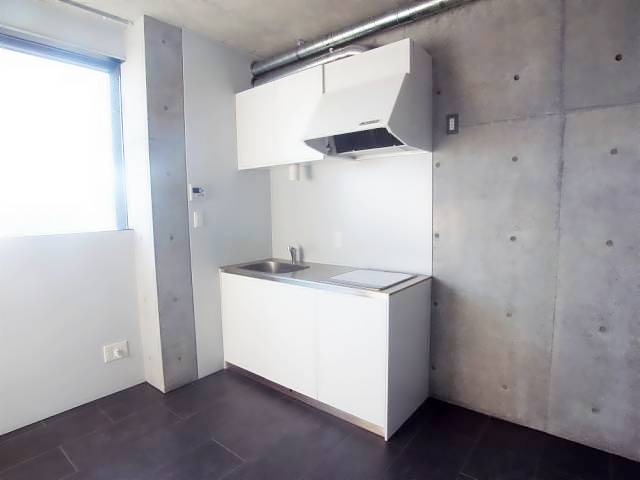 キッチン　内装と統一感のあるオシャレなキッチンです。