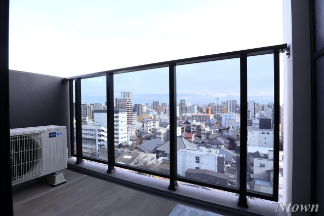 バルコニー　広々としたバルコニーです