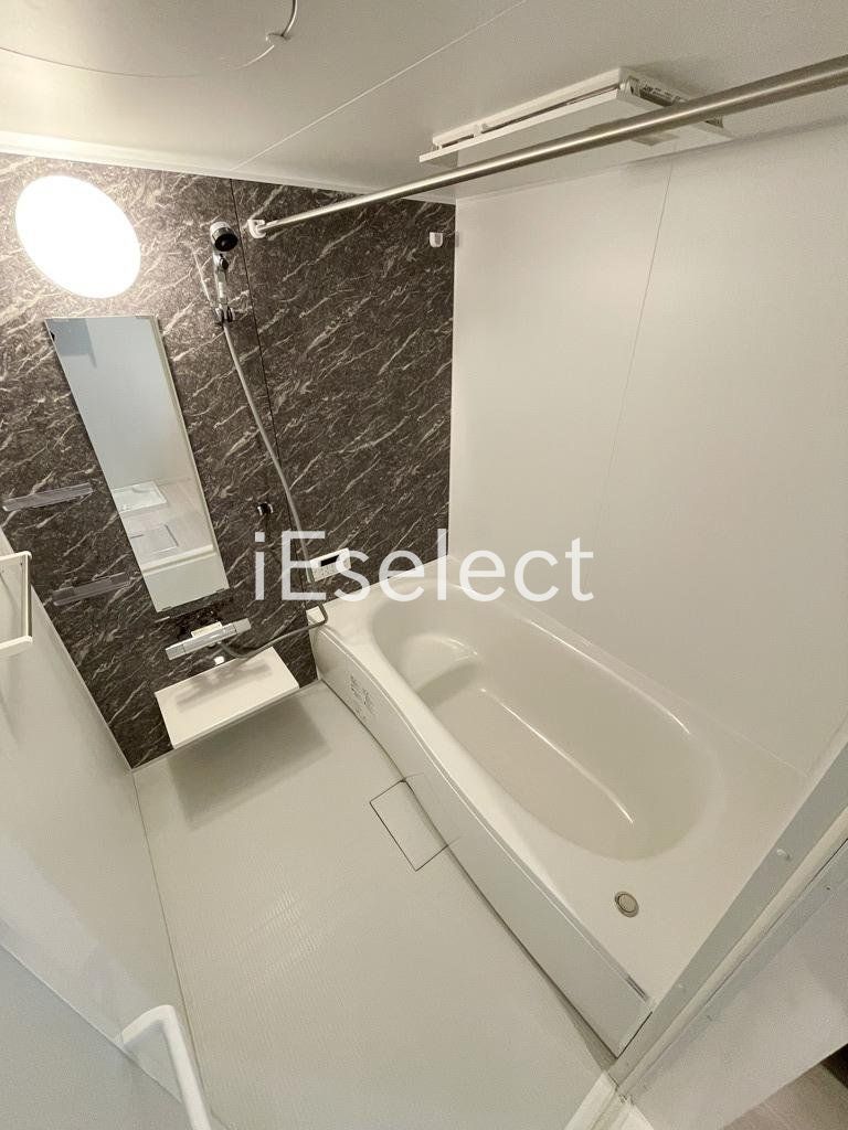 バス・シャワールーム　賃貸物件では珍しい1坪バスルーム★