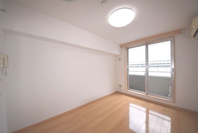 居室・リビング　★綺麗な居室★